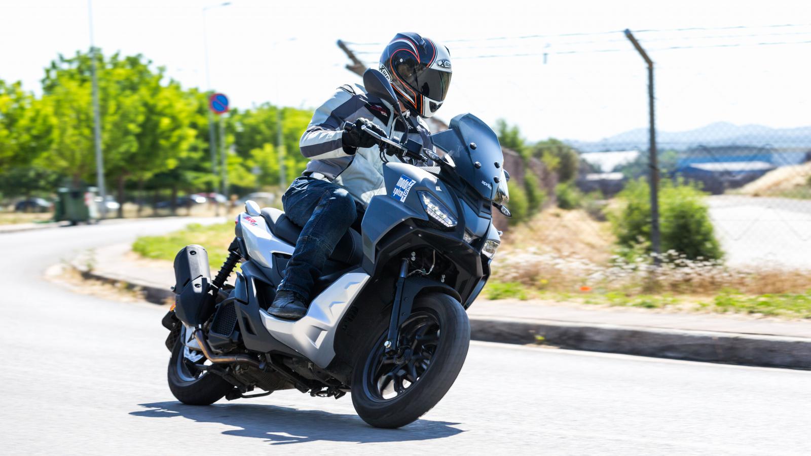 Aprilia SR GT 125 - Test
